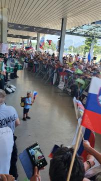 Primož prihaja domov